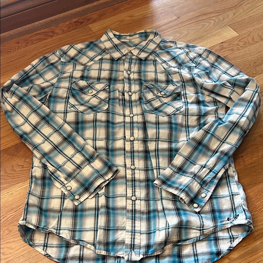 American Eagle Outfitters Blue and White Plaid Shirt